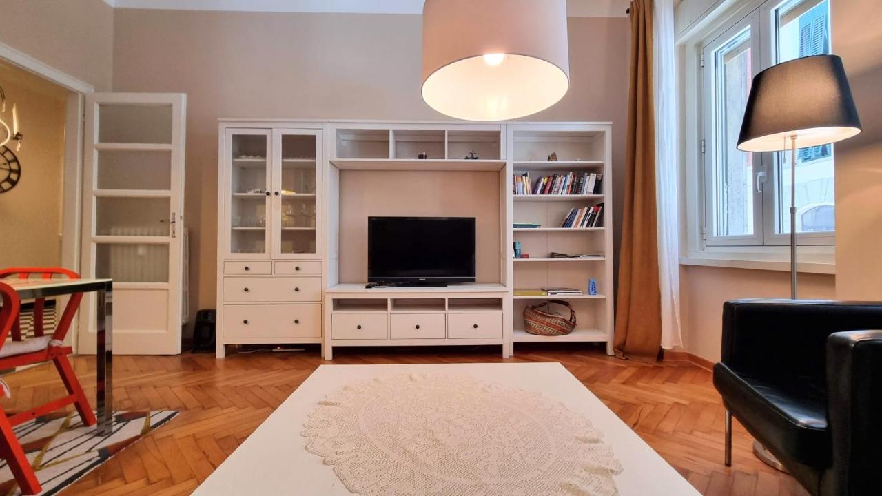 Appartamento Via Gatteri 60 Trieste Esterno foto